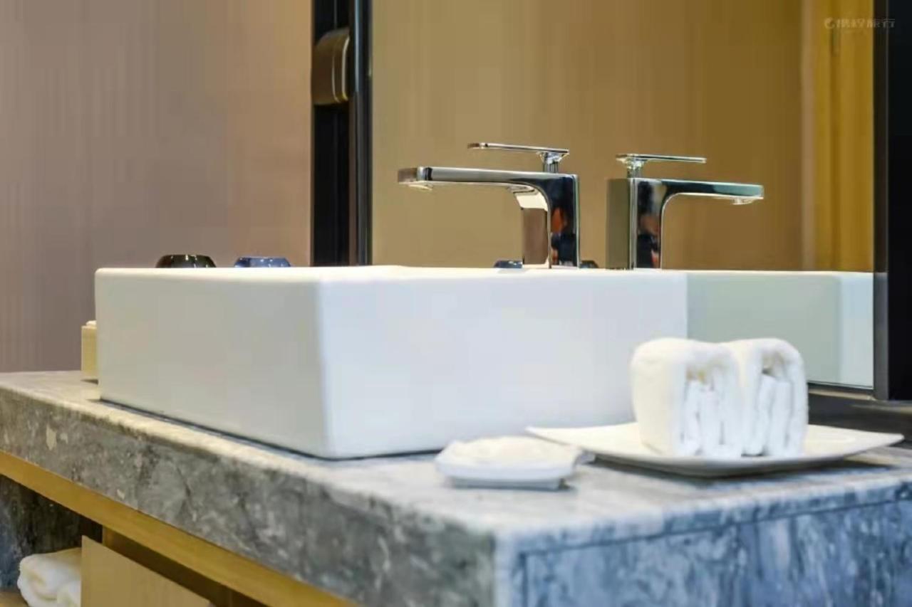 Ramada Zibo Hotel Экстерьер фото
