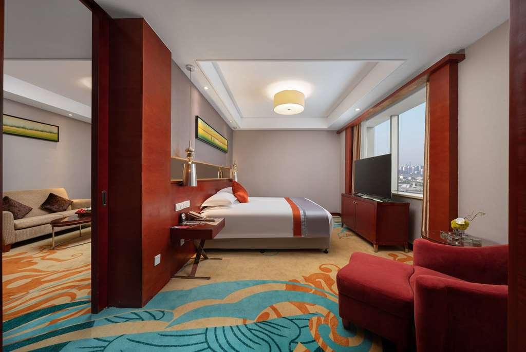 Ramada Zibo Hotel Номер фото